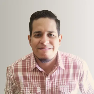 Renan Salazar, Programador Web en Creaweb